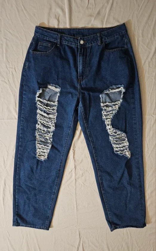 Distressed Dark Wash Ripped Denim Jeans