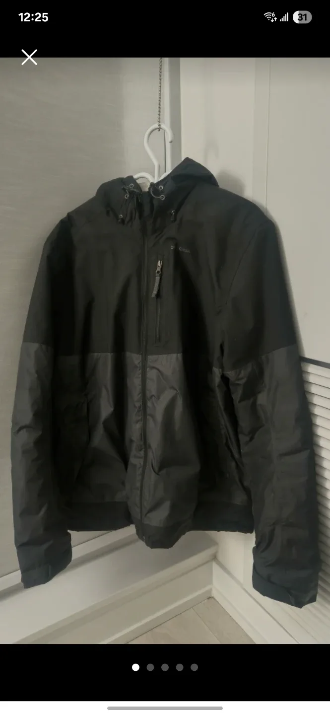 Quechua Black Padded Jacket