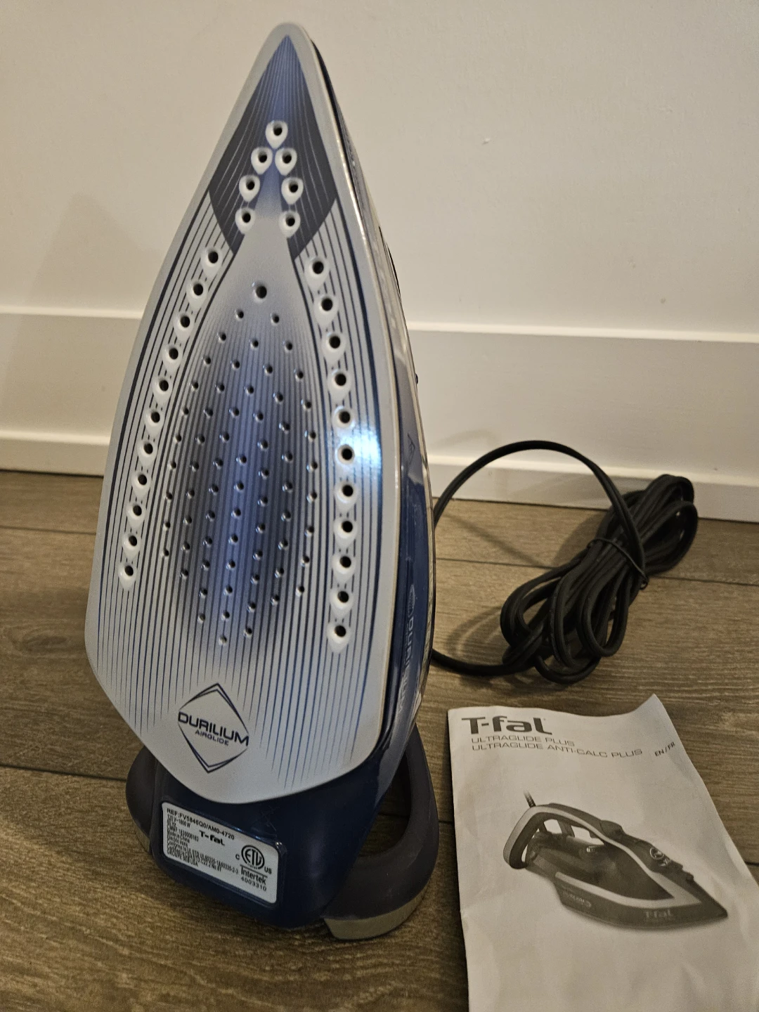T-fal Ultraglide Plus Steam Iron - photo 5