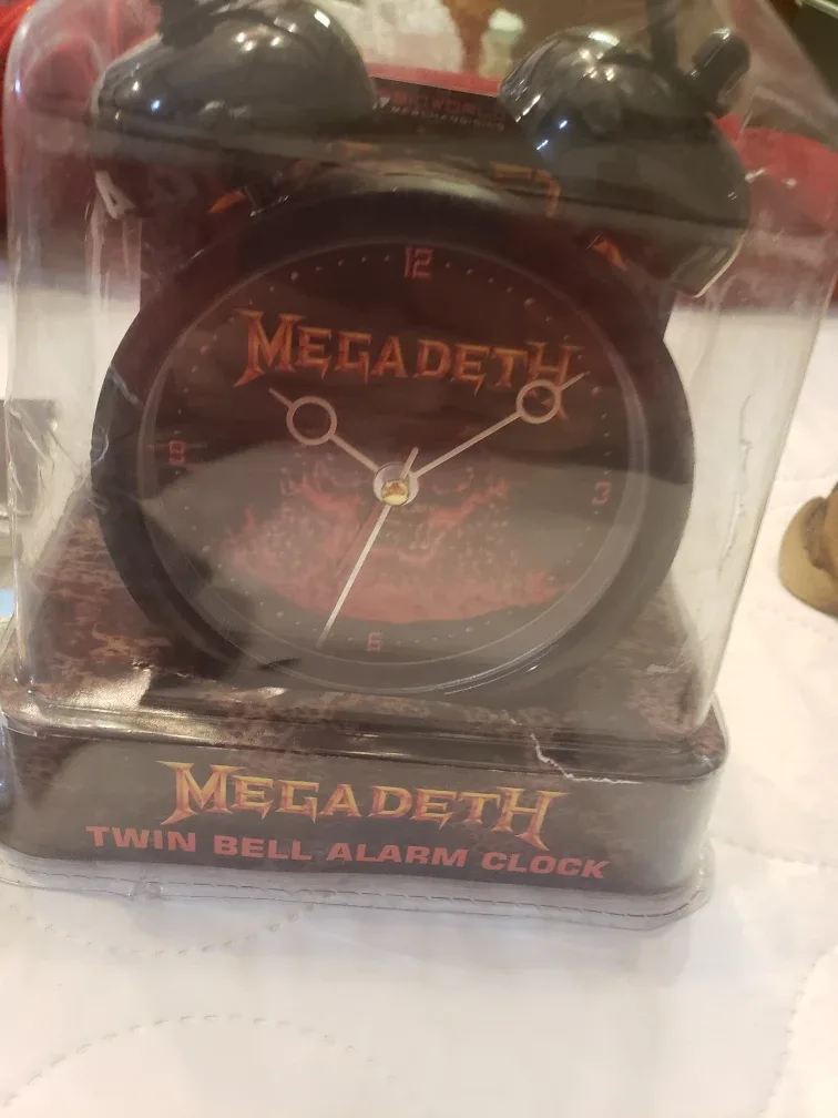 Megadeth Twin Bell Alarm Clock & AC/DC Coasters image indicator(3)