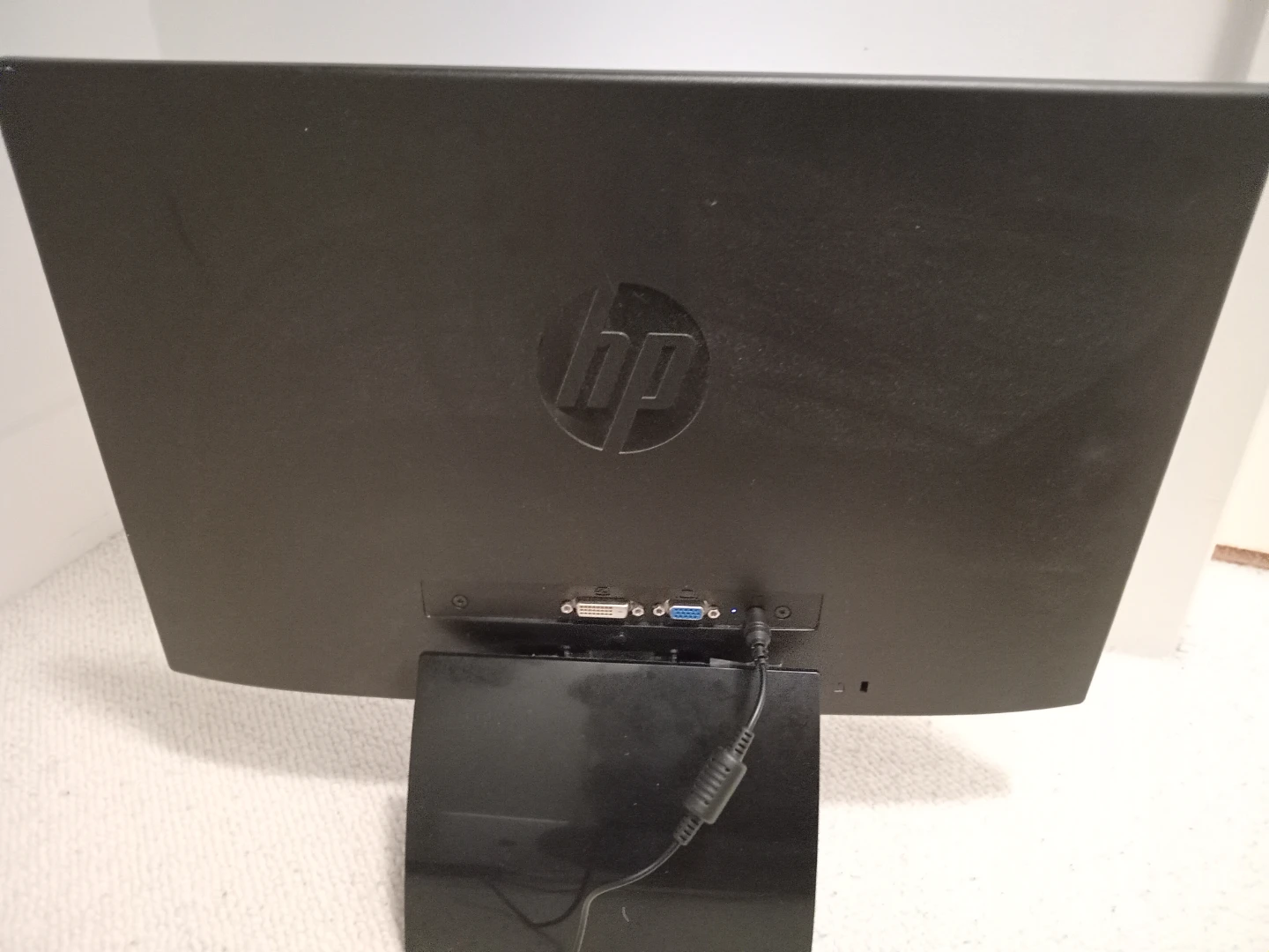 HP Pavilion 20bw Monitor - photo 2