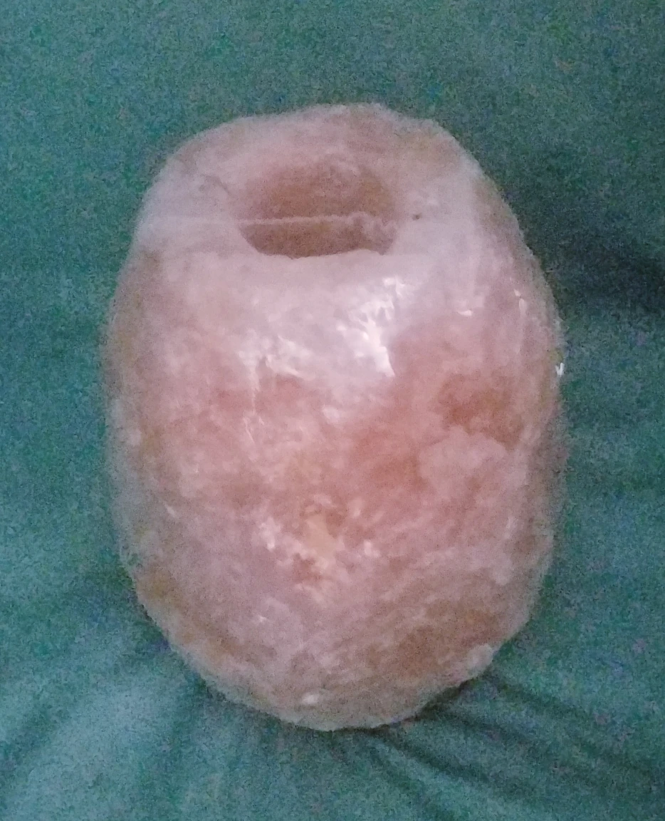 Himalayan Pink Salt Table Lamp w Bulb and Socket New Condition - photo 2