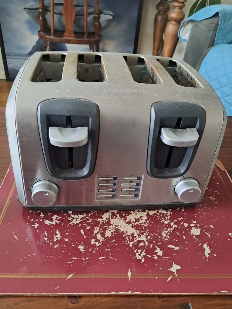 Black+Decker 4-Slice Toaster