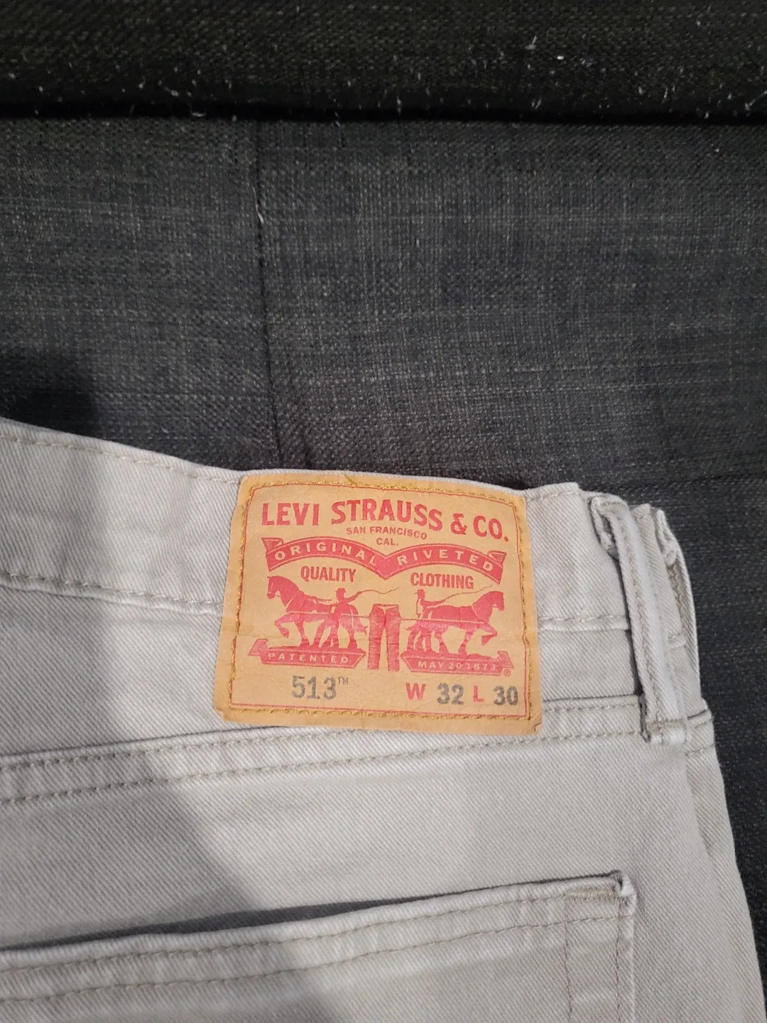 Levi's 513 Jeans, Size 32x30, Beige image indicator(2)