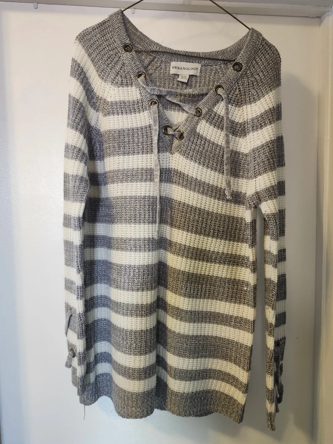 Urbanology Striped Sweater Size XL/TG