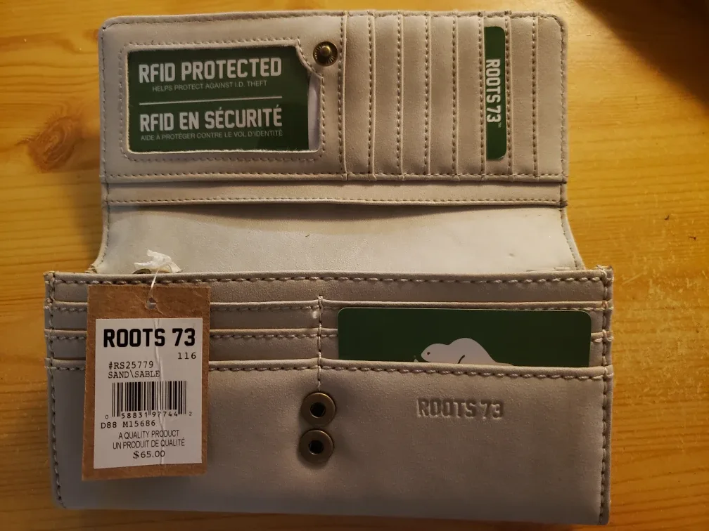 Roots73 RFID Protected Wallet image indicator(2)