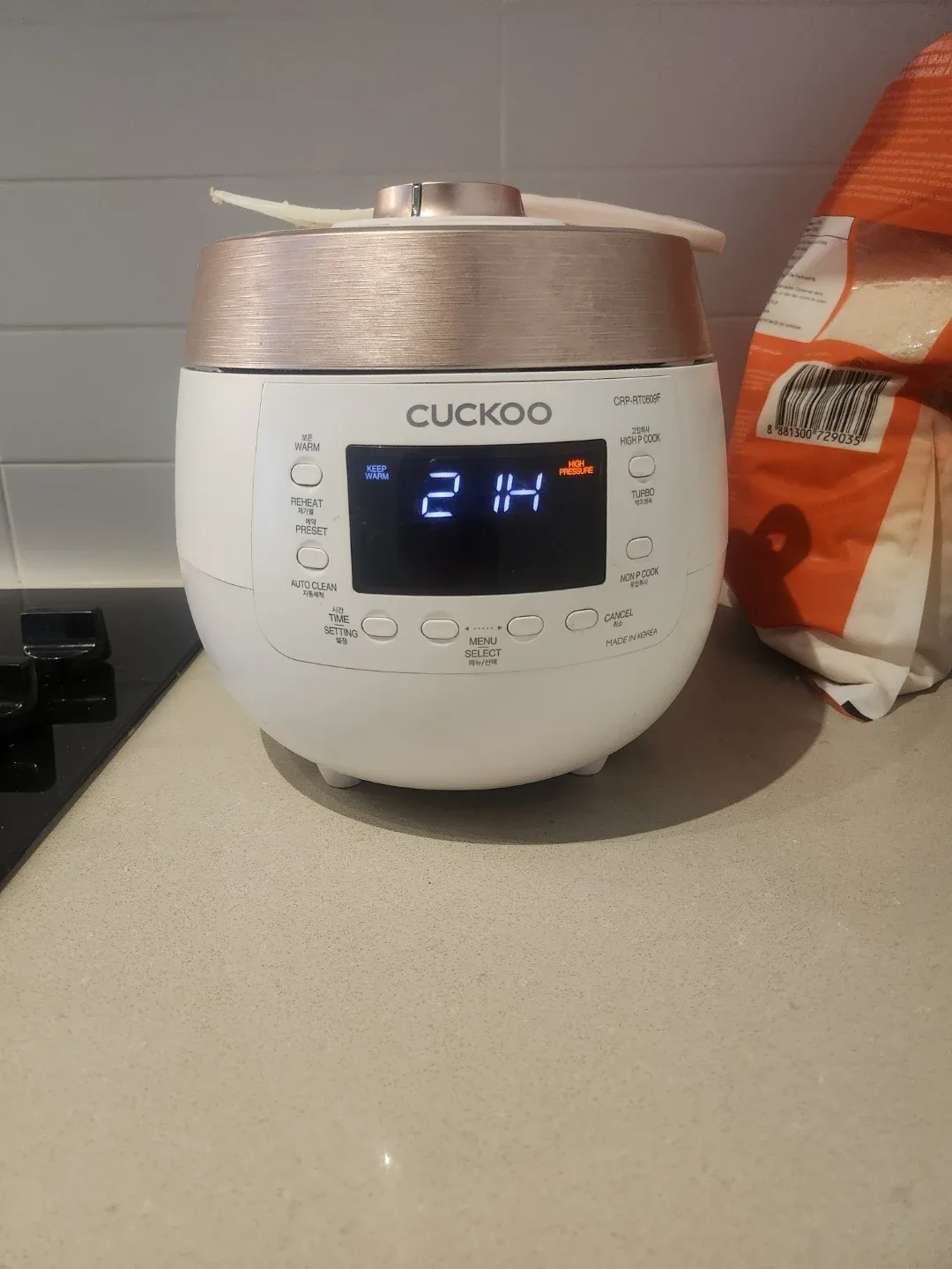 Cuckoo CRP-RT0609F High Pressure Rice Cooker
