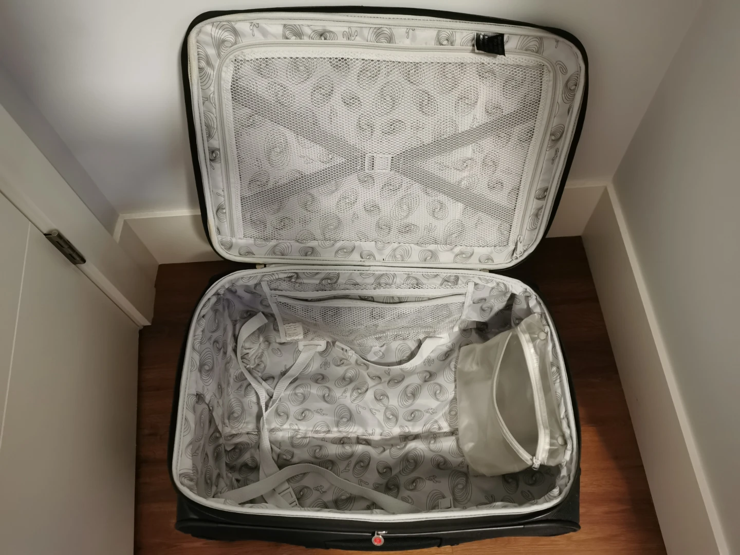 Atlantic Black  Suitcase - photo 5