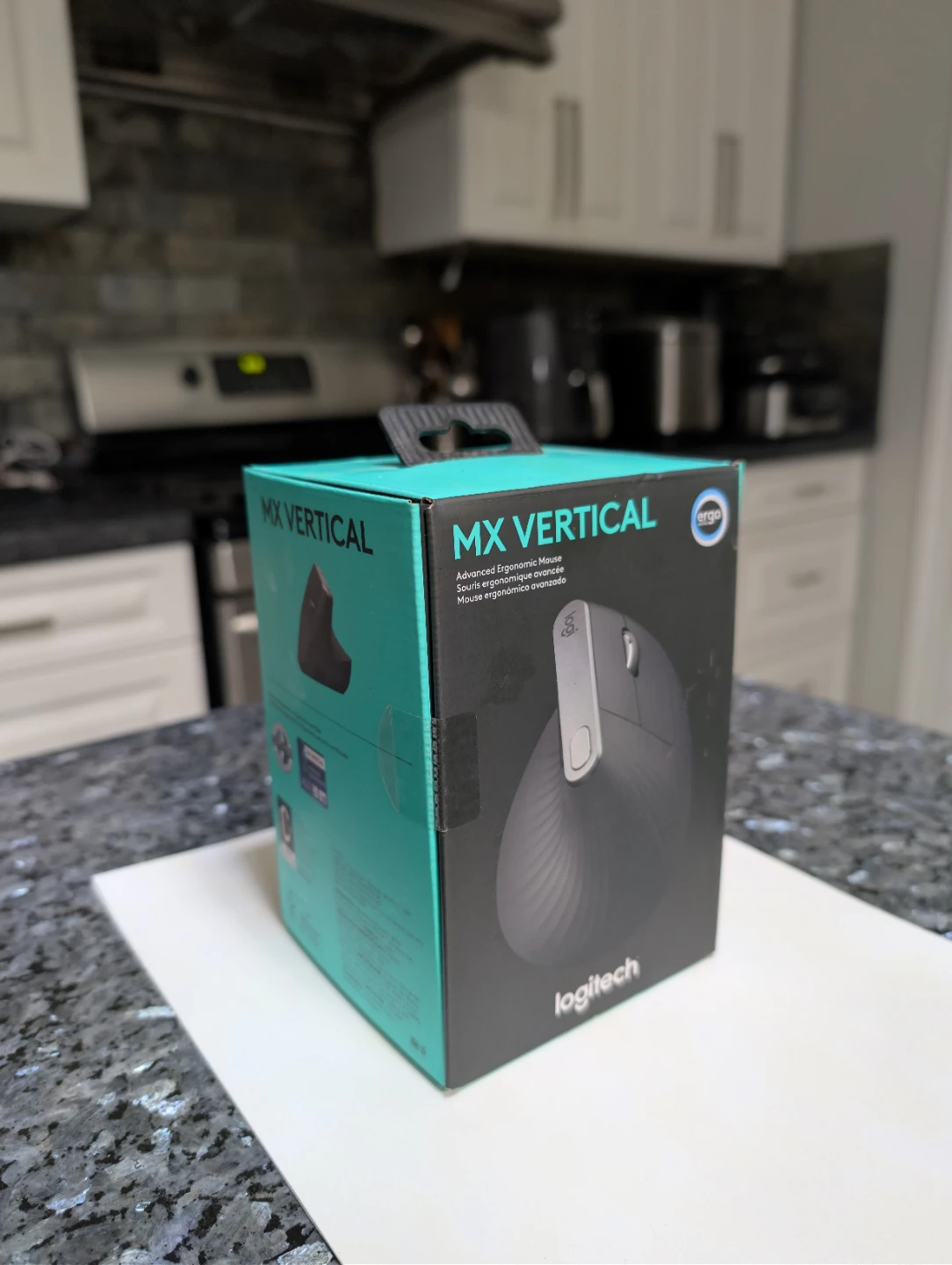 Logitech MX Vertical Wireless Mouse - Graphite - photo 2