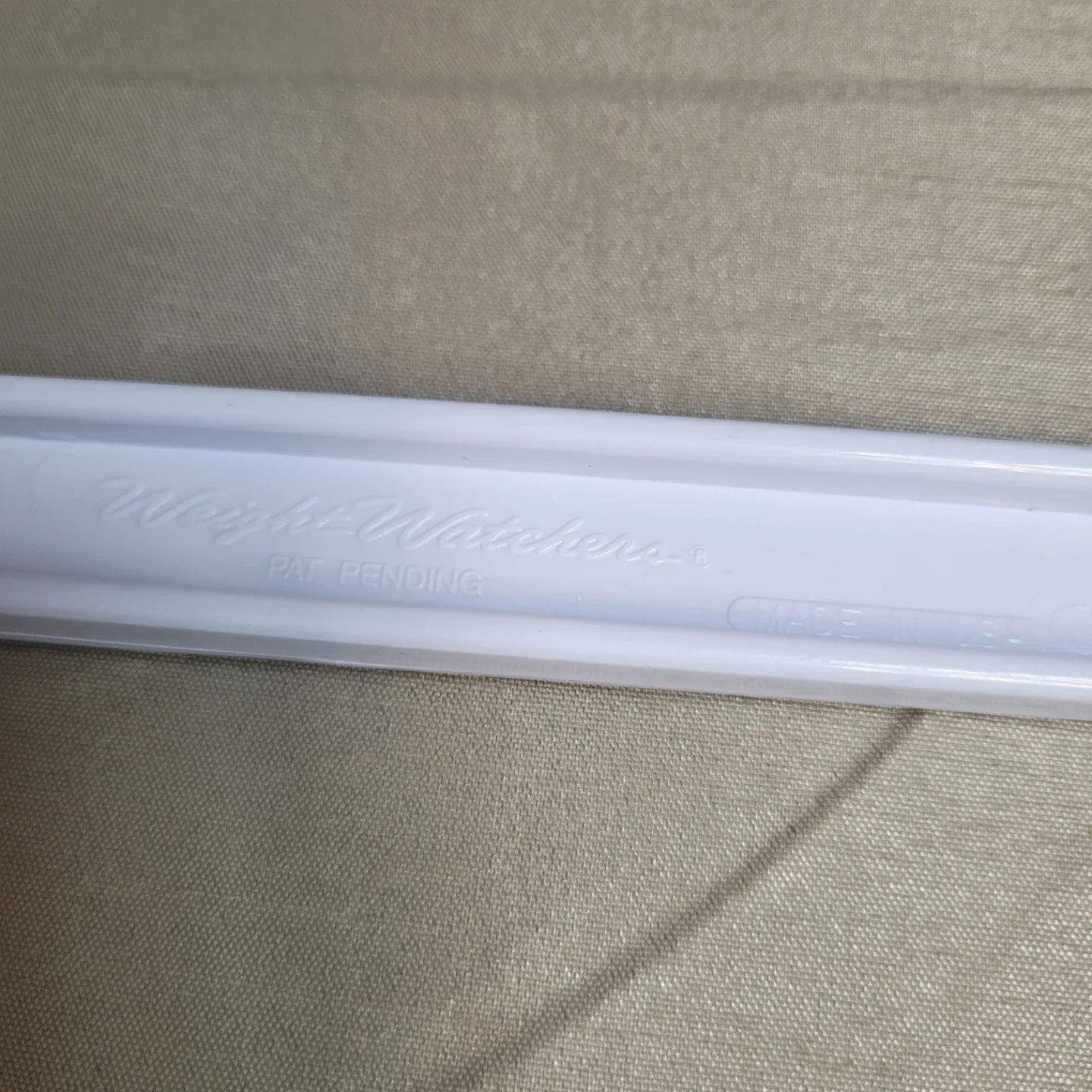 Weight Watchers 1 Cup and 1/2 Cup Spoons image indicator(2)