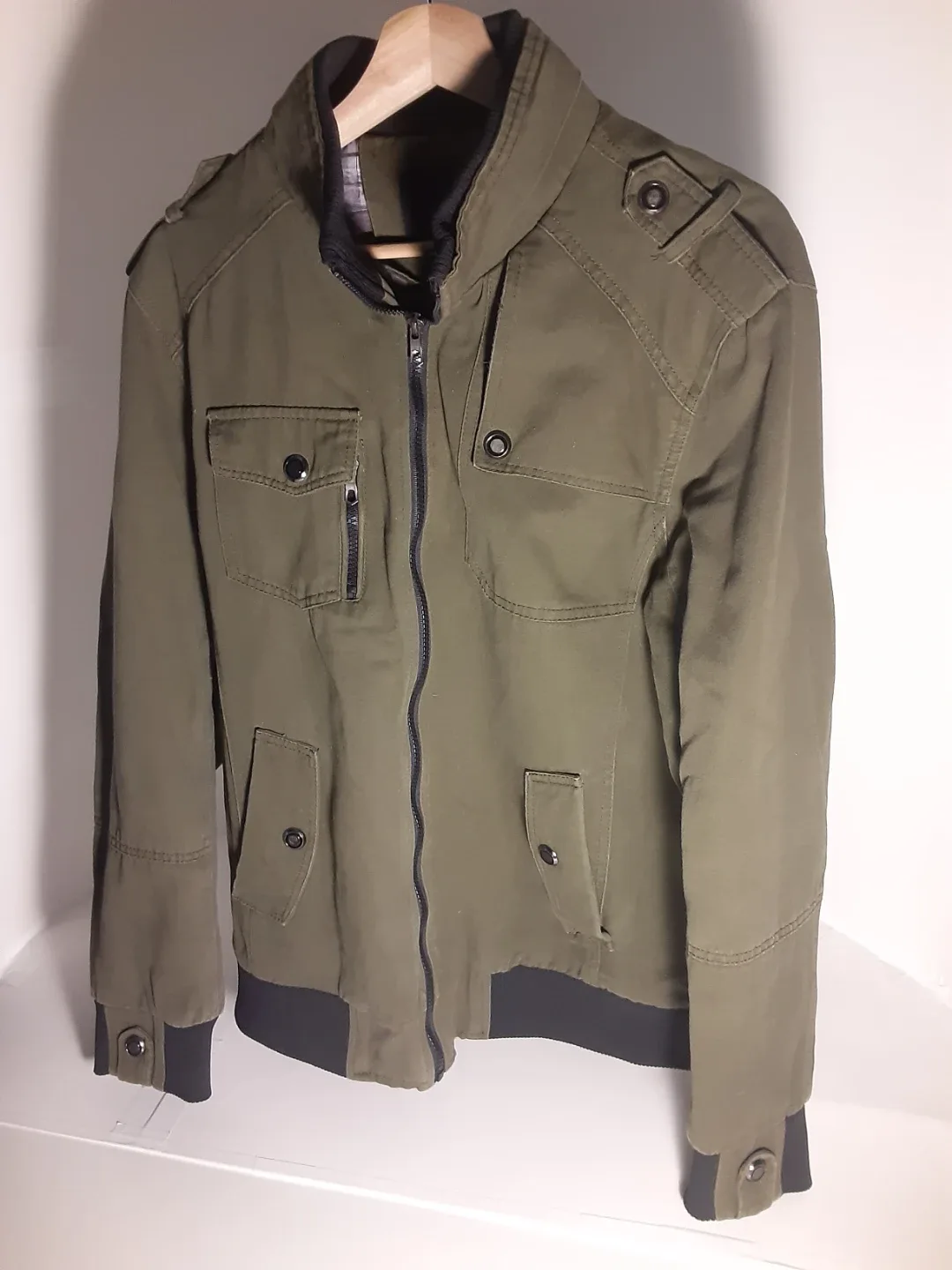 Olive Green Light Jacket | Men's Wear Classic