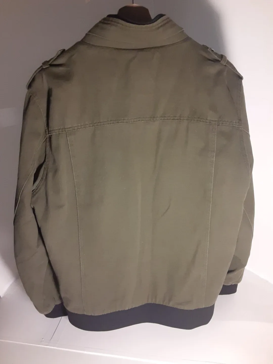 Olive Green Light Jacket | Men's Wear Classic image indicator(2)