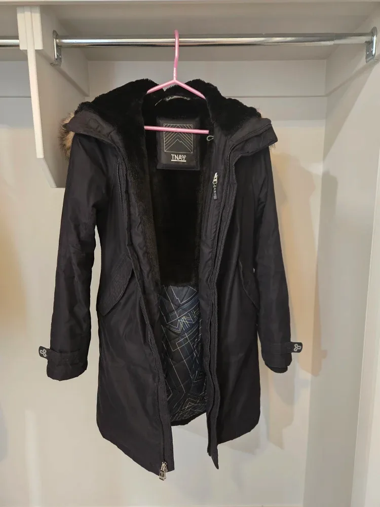 TNA Aspen Parka - Size Small