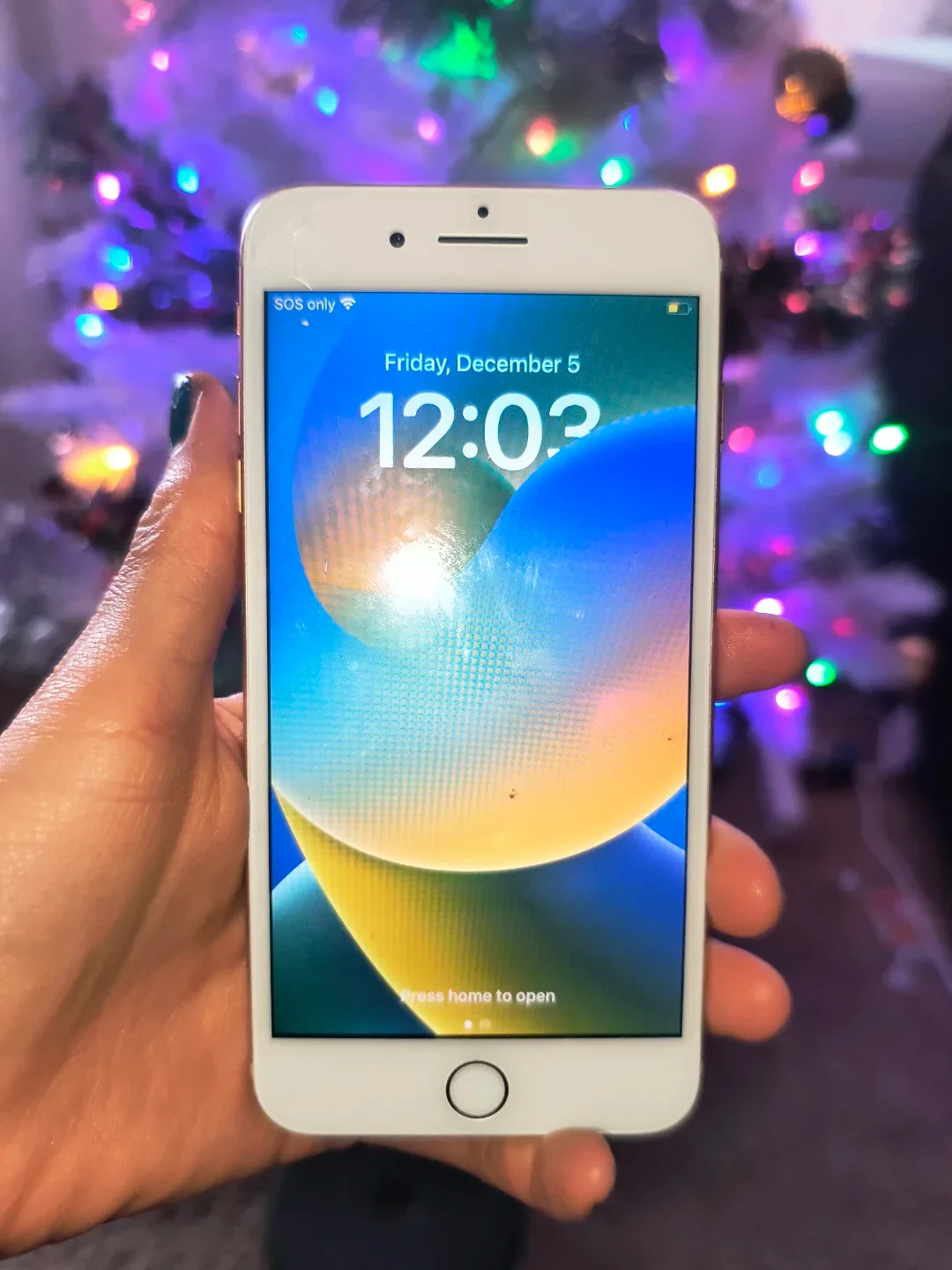 Apple iPhone 8 Plus image indicator(2)