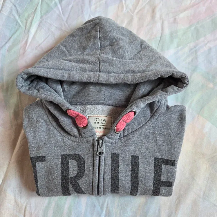 Grey Zipper Hoodie #Cleanout image indicator(4)