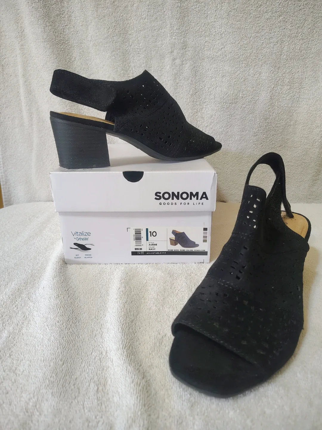 Sonoma Aussie Black Heels - Size 10