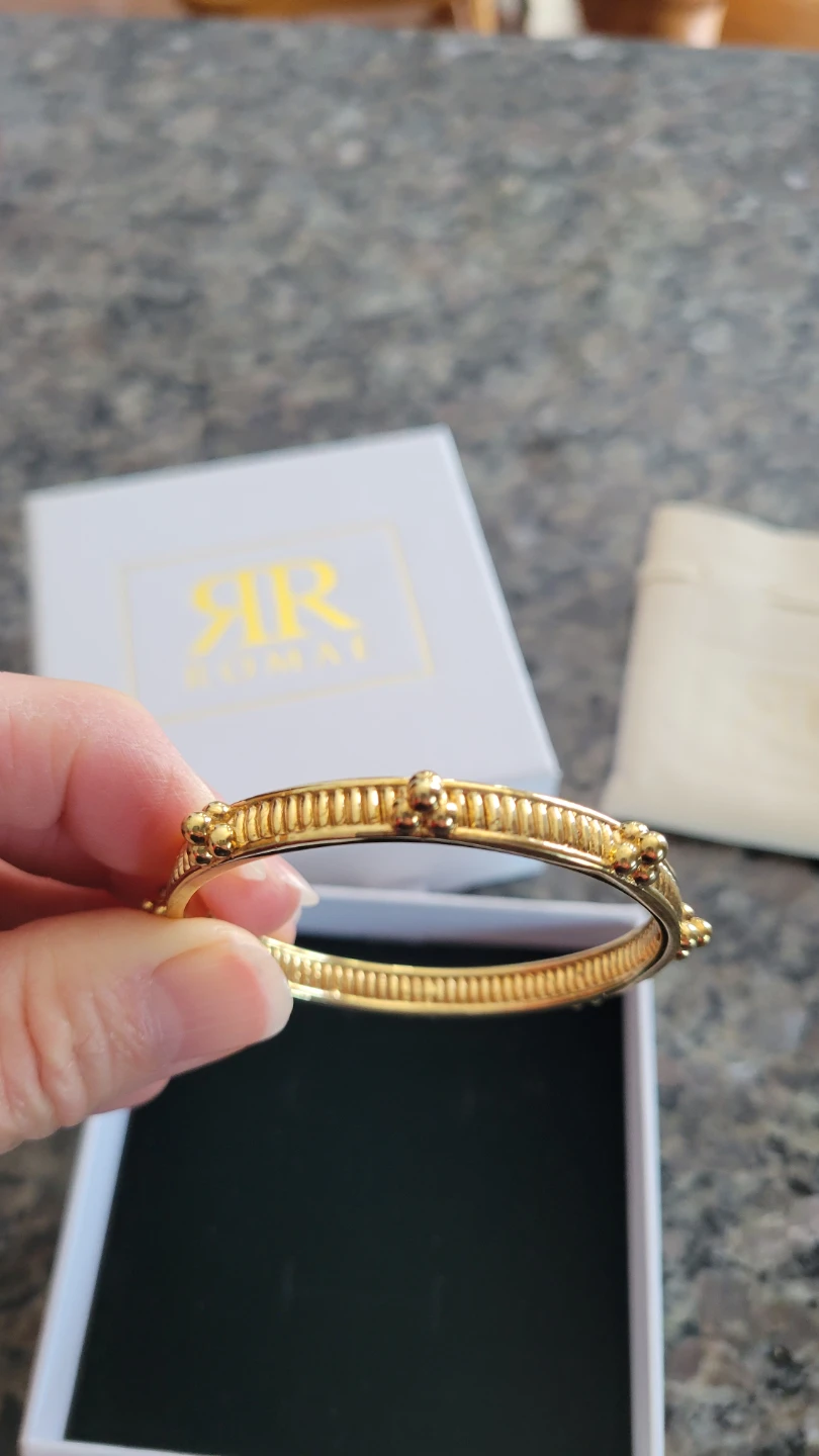 ROMAE Pietas Gold Bangle Bracelet for child with Box
