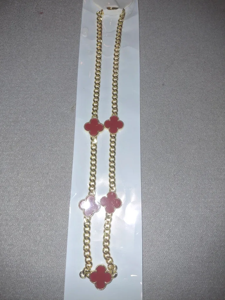 Clover Gold Chain Necklace - Red