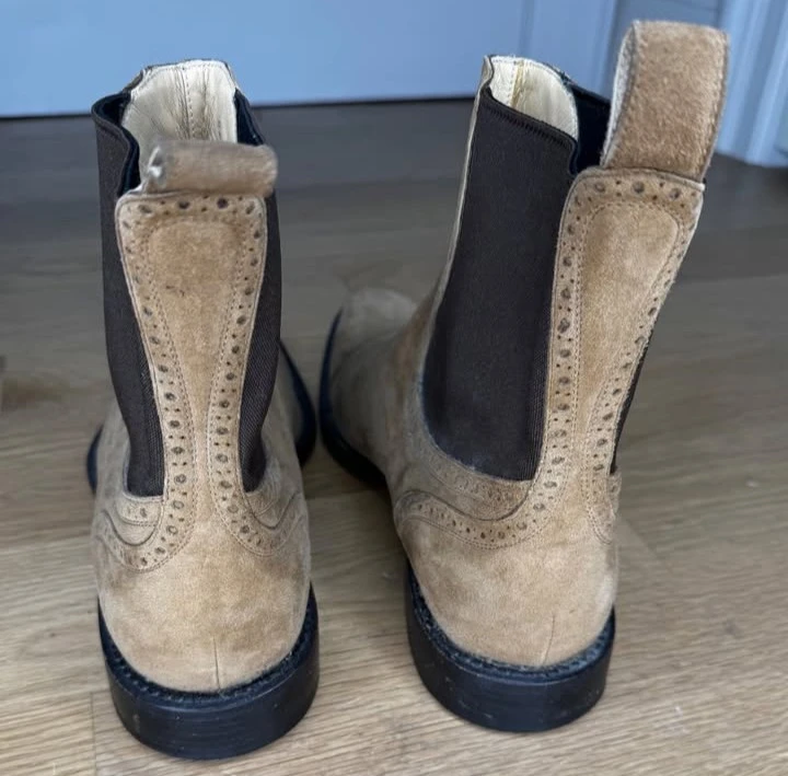 Dolce and gabbana Suede Chelsea Boots - photo 3