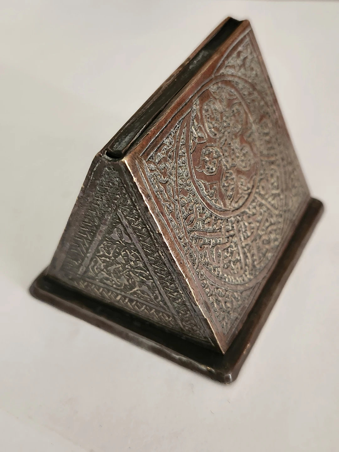 ANTIQUE PERSIAN CIGARETTE DISPENSER - photo 2