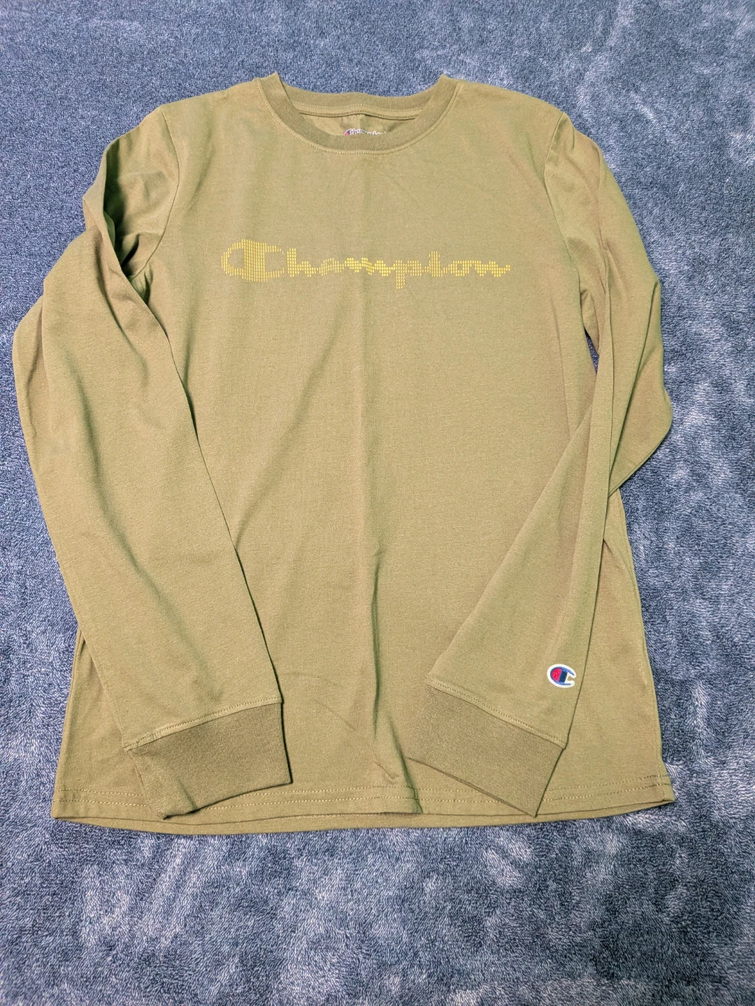 Perfect Christmas gift: Package of 3 youth XL long sleeve shirts - photo 2