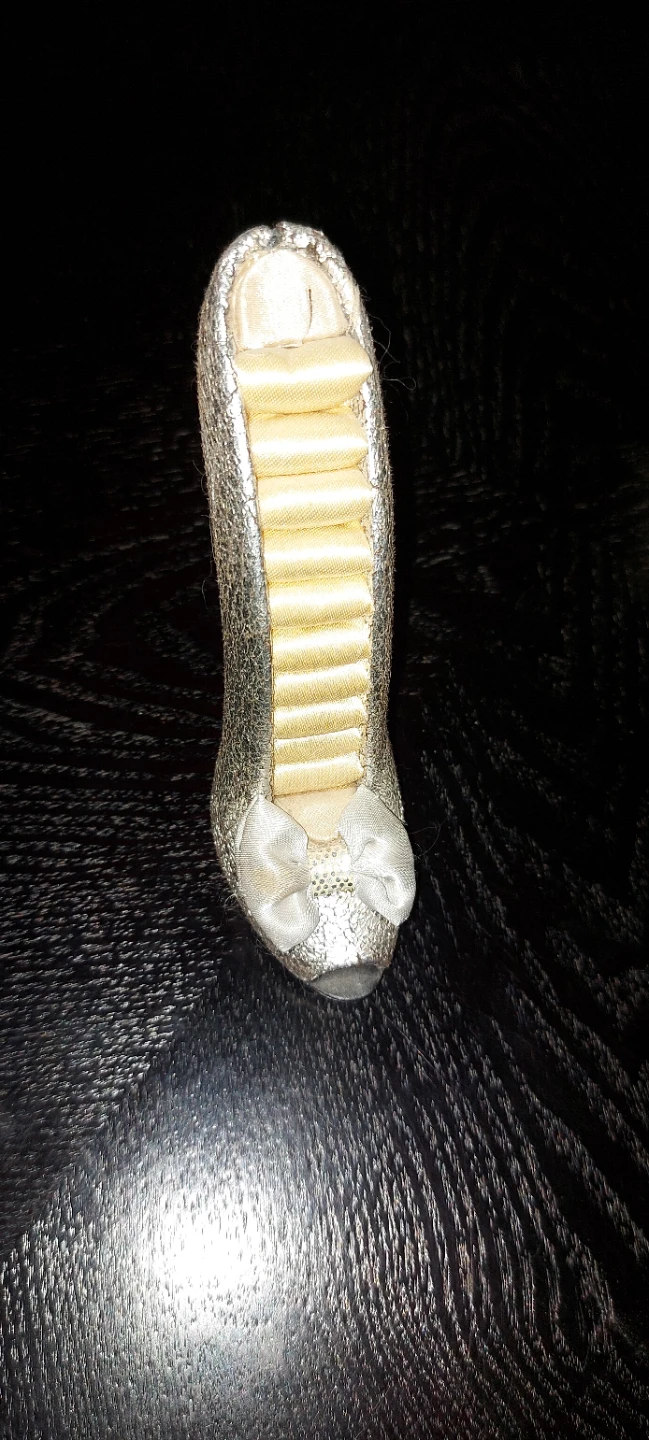 Silver High Heel Shoe ring holder