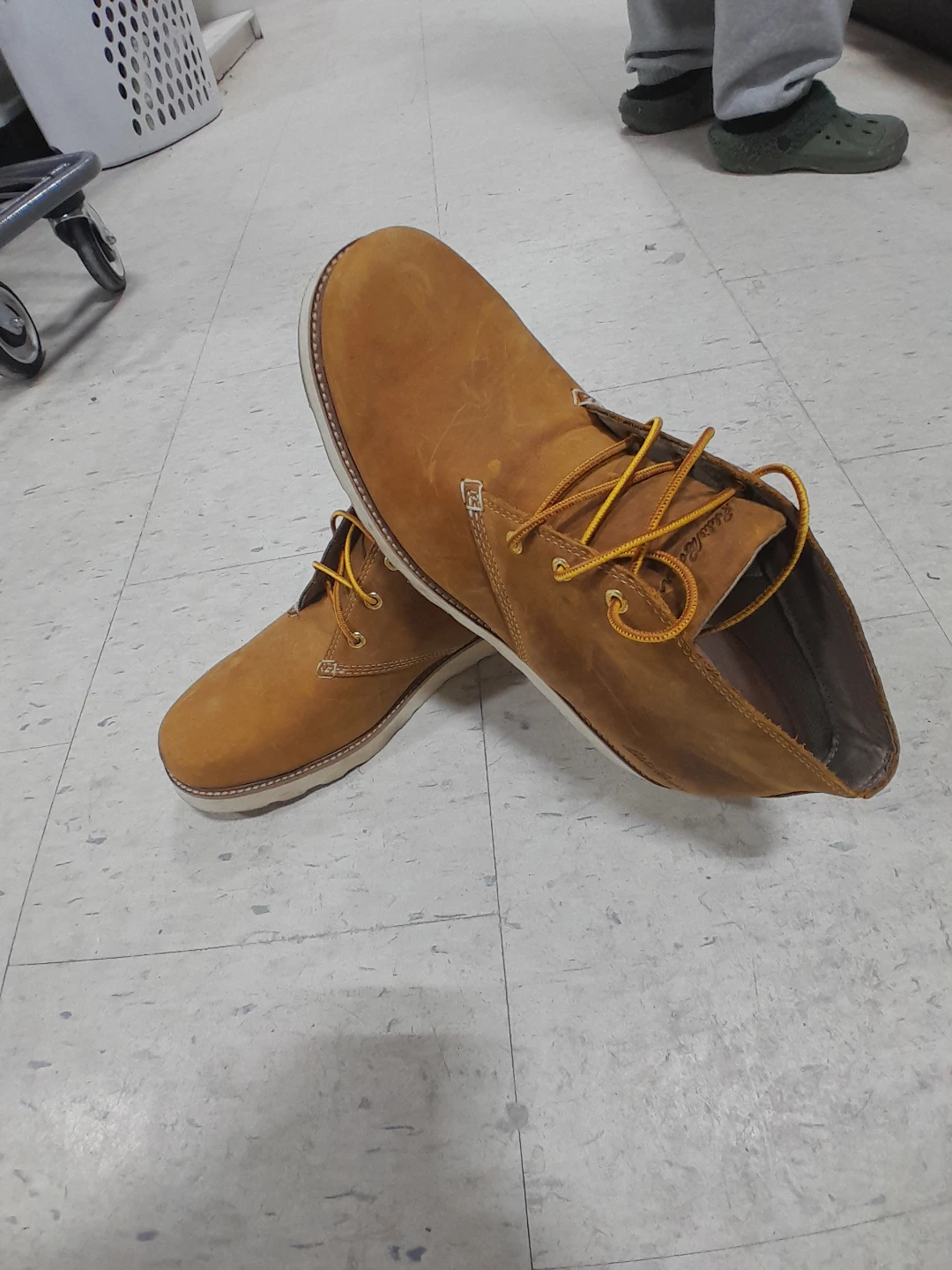 Eddie Bauer Chukka Boots - Size Unknown - photo 4