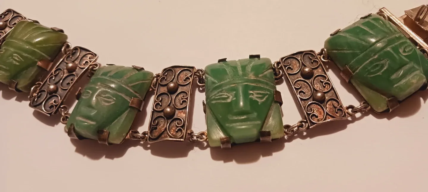 Mexican Sterling Silver 925 Carved Jade Bracelet image indicator(4)