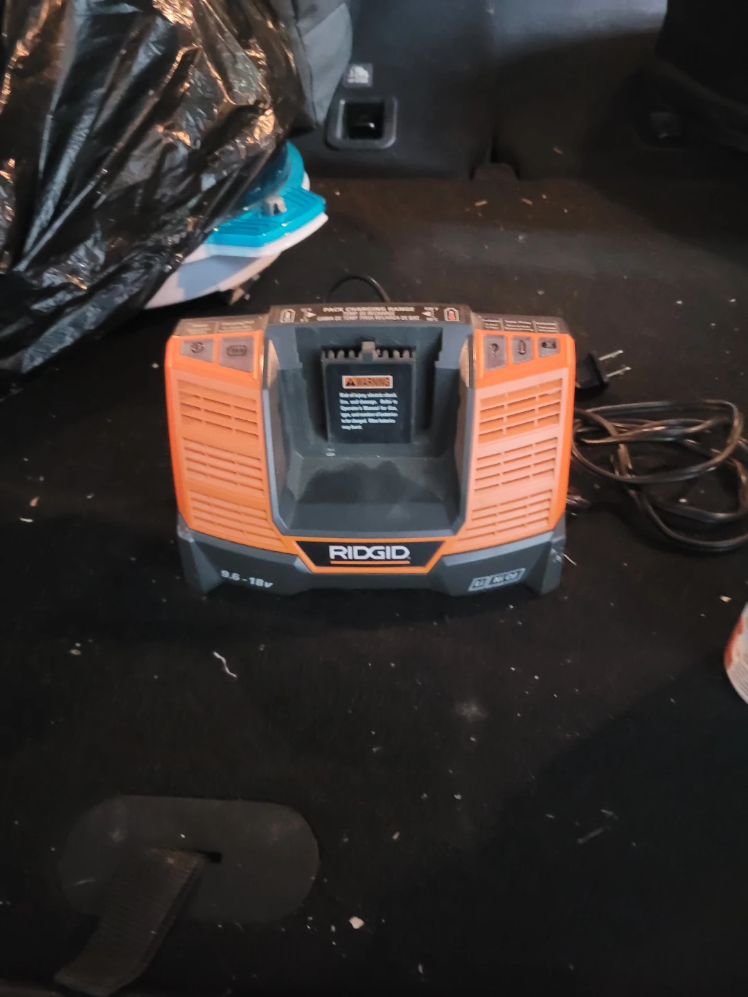 Ridgid 9.6-18V Battery Charger