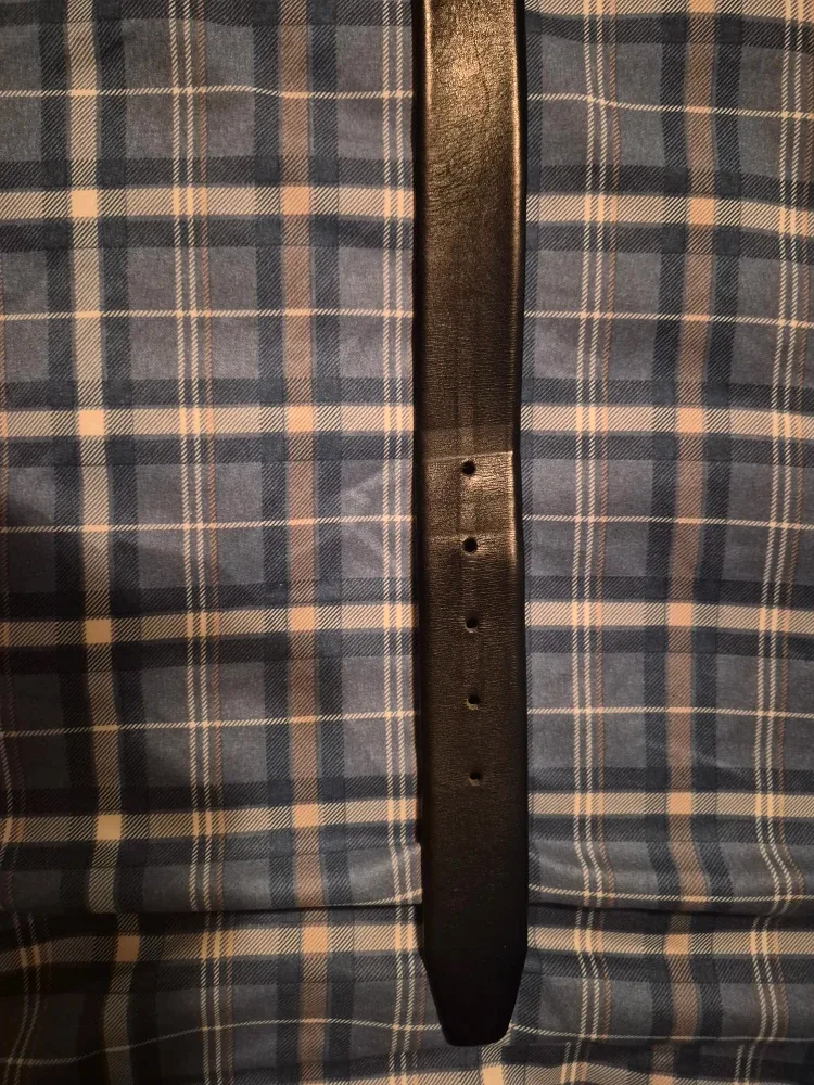 Men's genuine leather Hugo Boss dress belt #Cleanout image indicator(2)