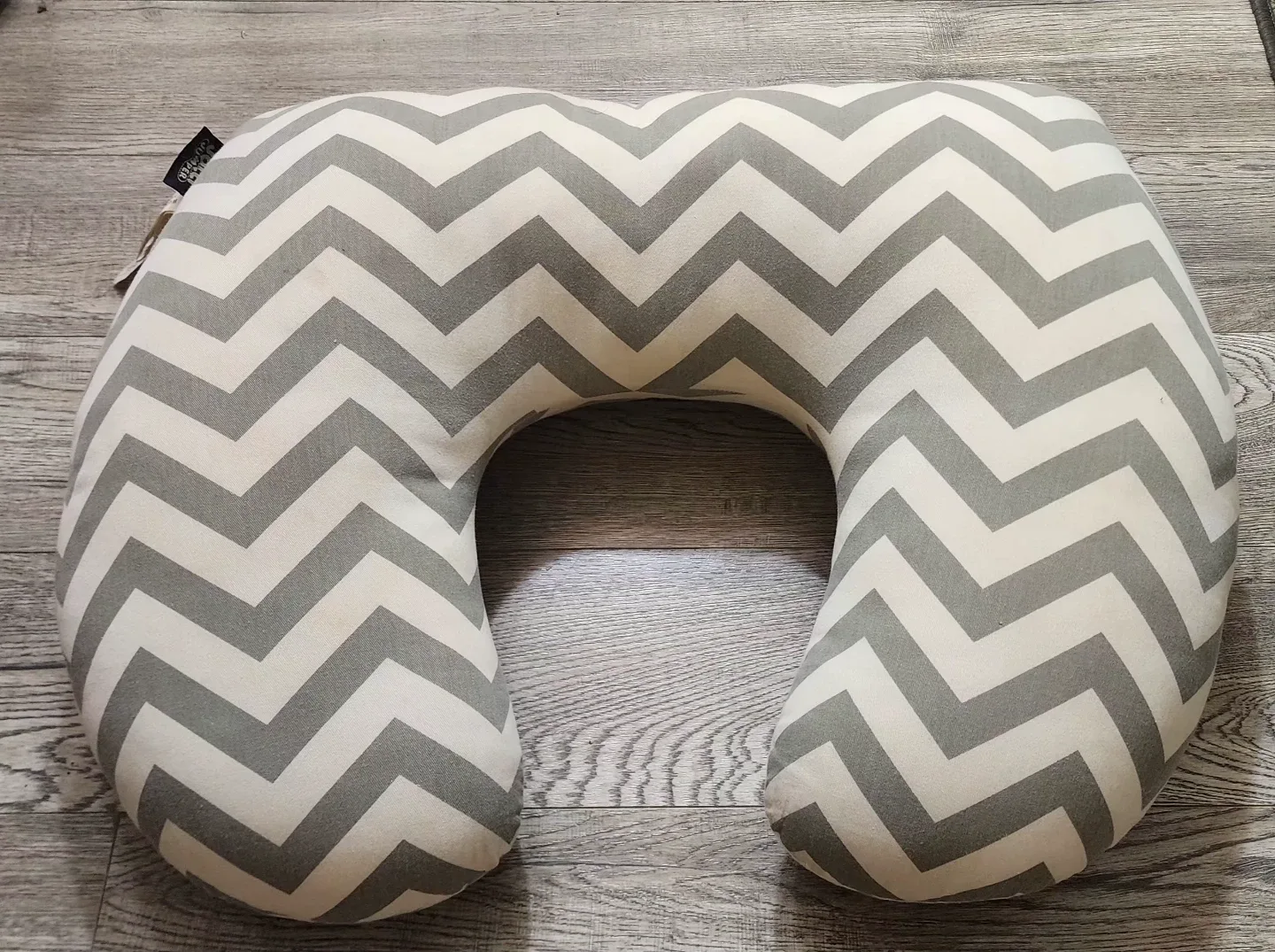 Jolly Jumper Nursing Pillow