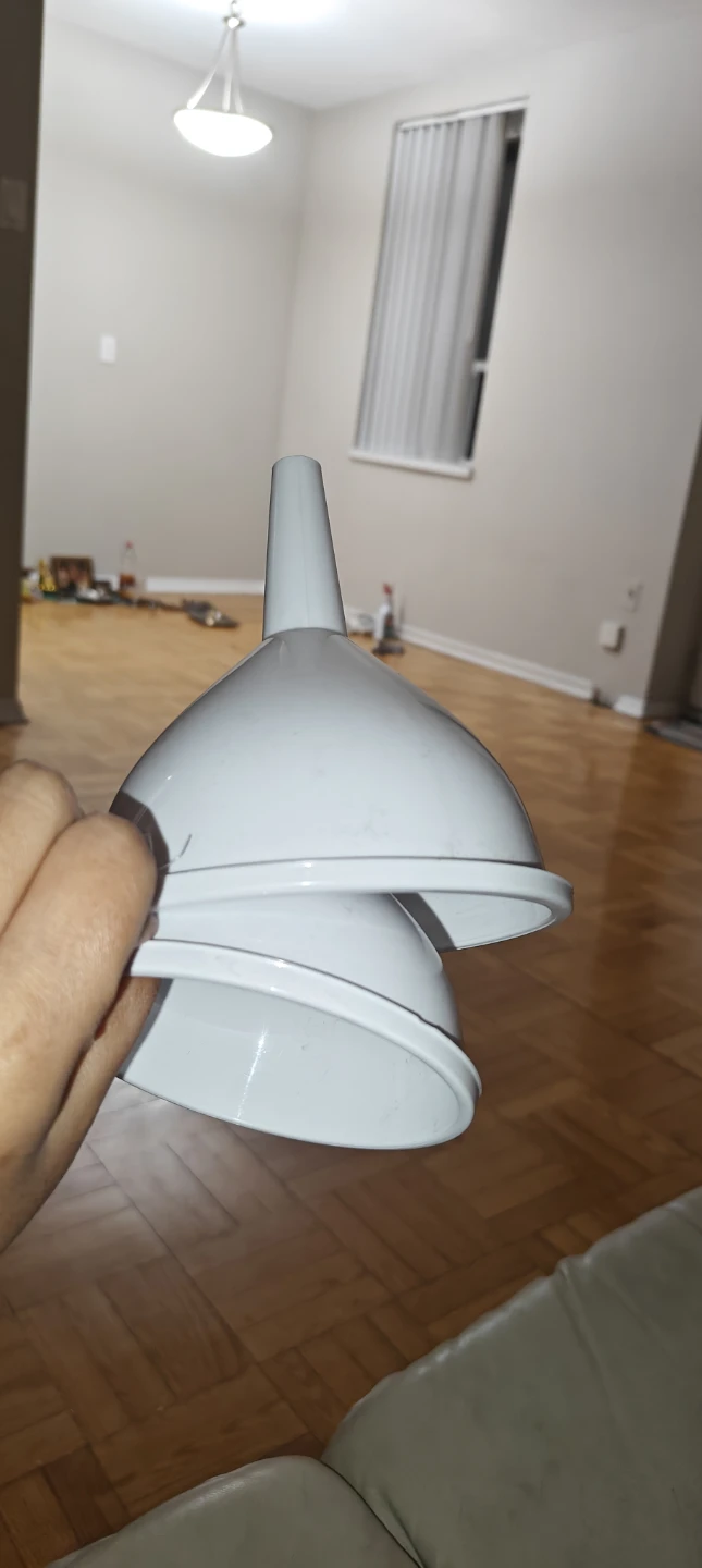 White Plastic Funnels - Set of 2 - photo 3