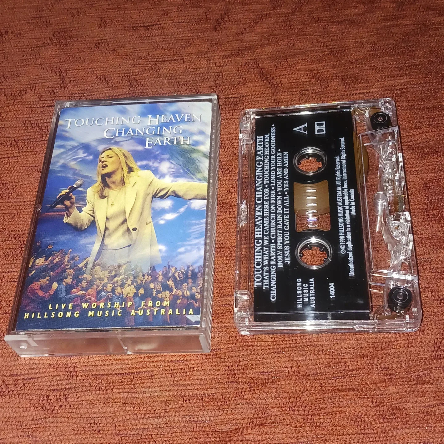 Hillsong Touching Heaven Changing Earth Cassette Tape image indicator(2)