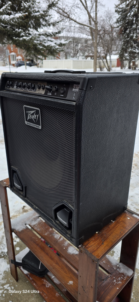 Peavey MAX 115 Bass Amp – 75W – Great Condition - photo 2