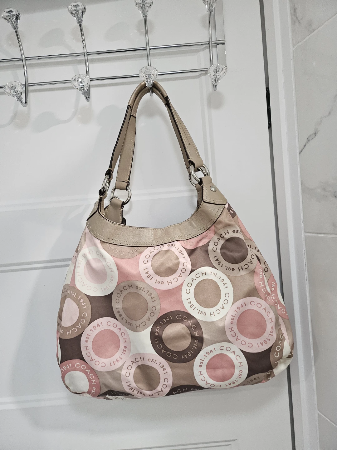 Sac à main Coach avec motif à cercles - photo 4