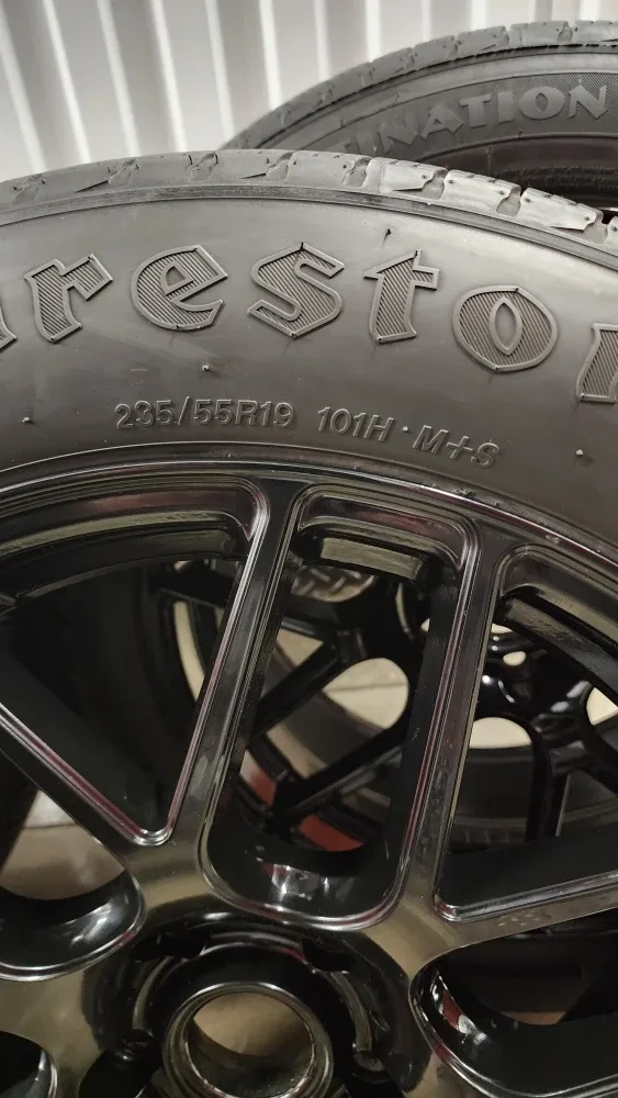 Firestone Destination LE3 Tires with Rims - Set of 4 image indicator(6)