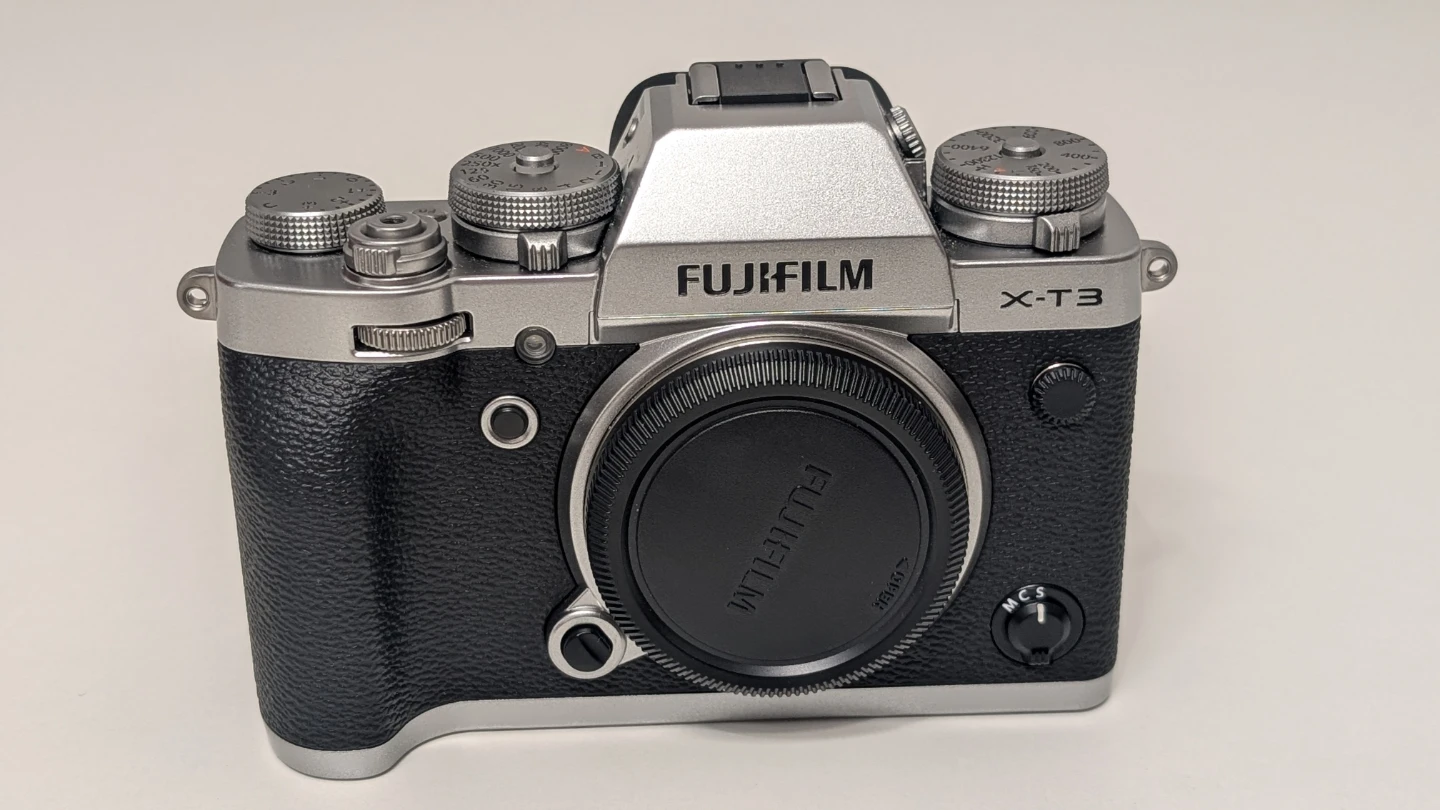 Fujifilm X-T3 Mirrorless Camera