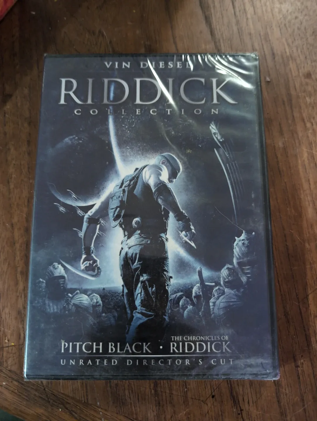 DVD Movie Bundle: Resident Evil, Riddick, Stepford Wives image indicator(2)