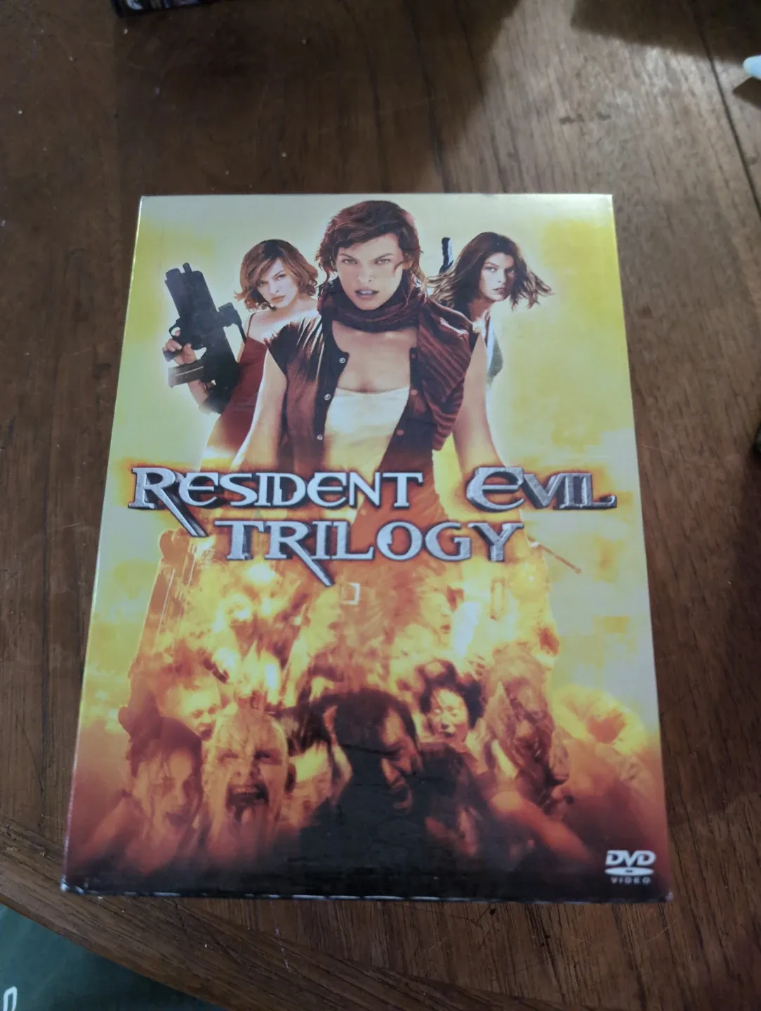 DVD Movie Bundle: Resident Evil, Riddick, Stepford Wives image indicator(4)