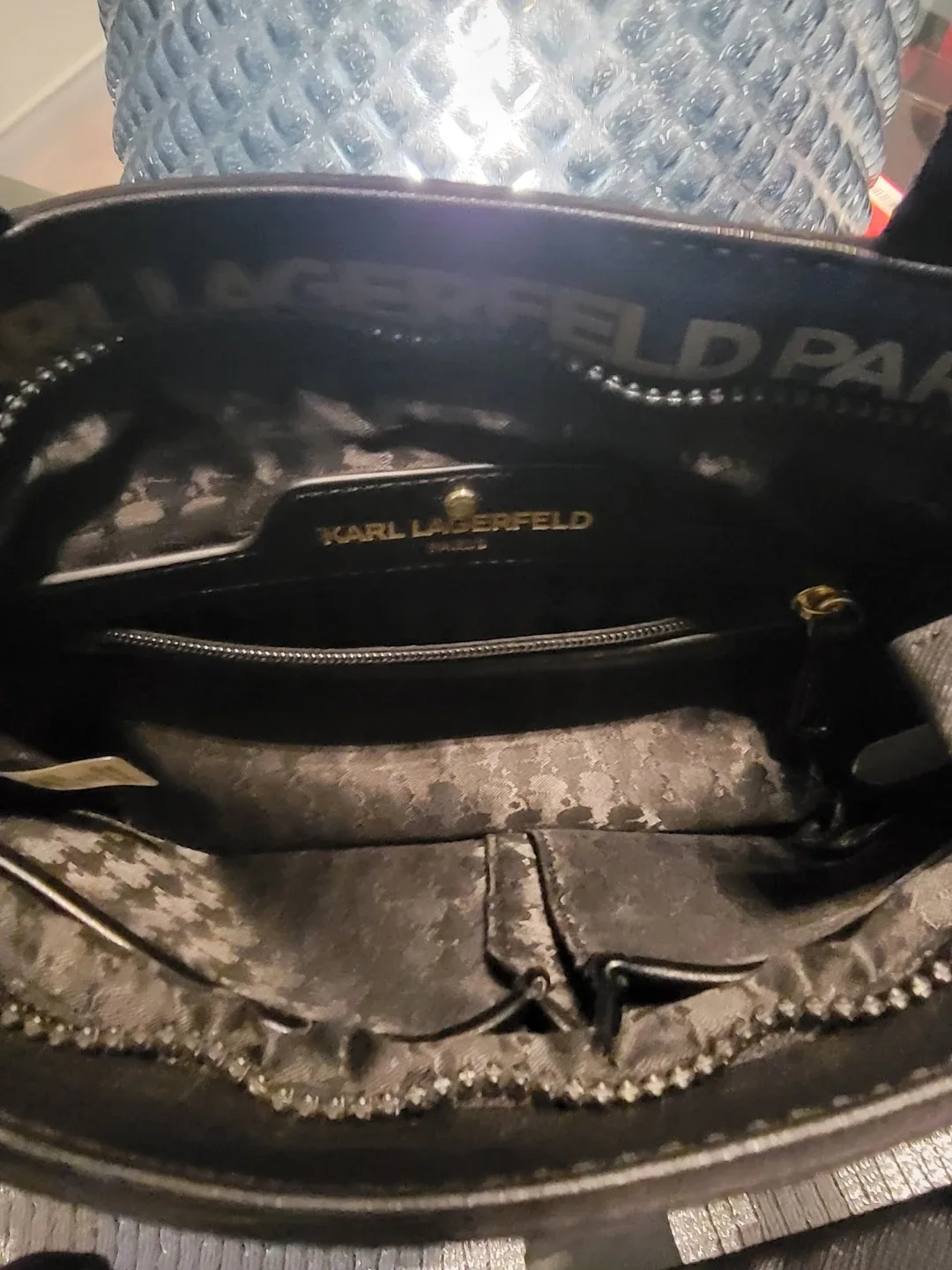 Karl Lagerfeld Paris Black Tote Bag image indicator(3)