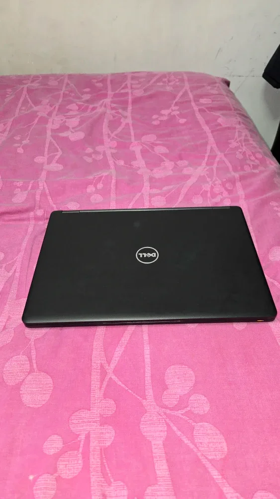 Dell Laptop - Black image indicator(5)