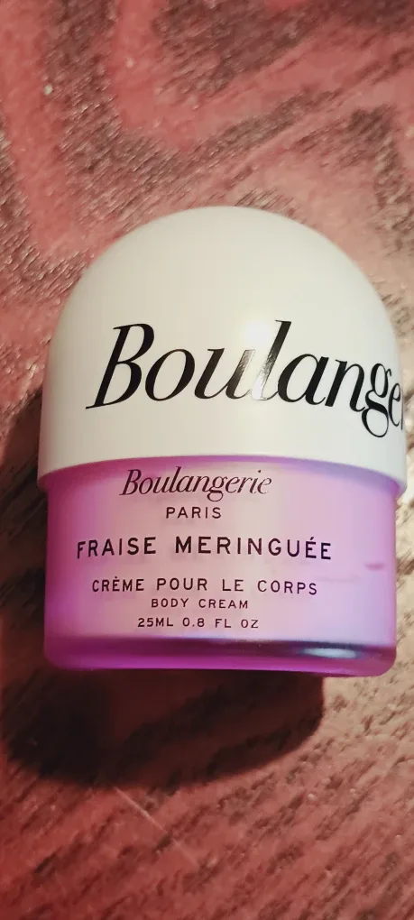 Boulangerie Paris Fraise Meringuée Body Cream image indicator(4)