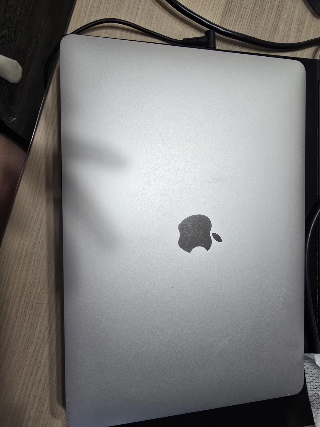 MacBook Pro 13-inch 2020 - photo 2