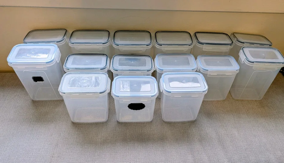Food Storage Containers (Set of 15 with Lock Seal Lids)