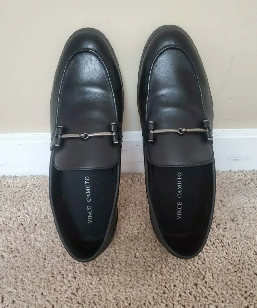 Vince Camuto VY-IMMON Black Loafers - Size 8.5M