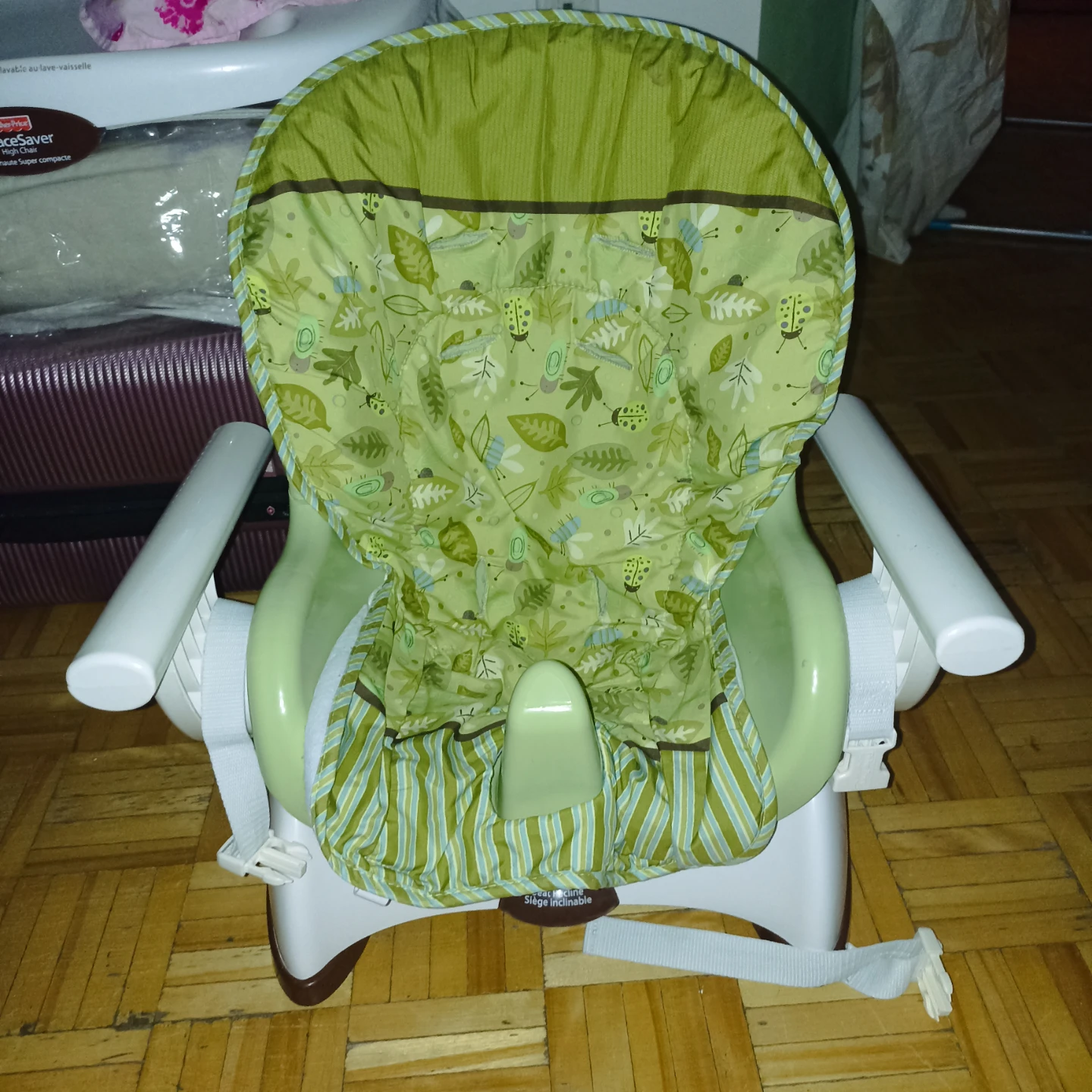 ‼️Free‼️Fisher-Price SpaceSaver High Chair