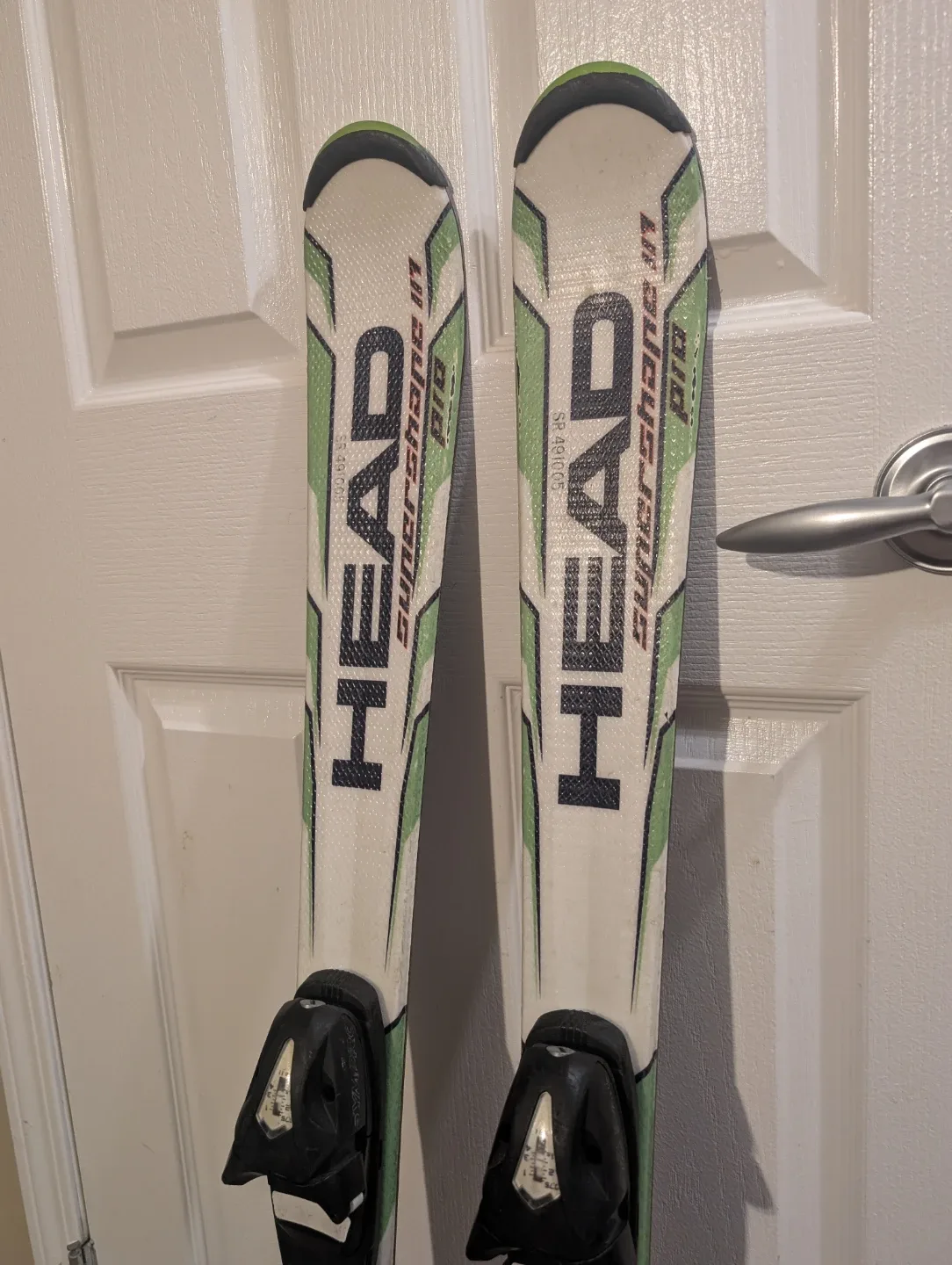 #Cleanout Head Supershape i.Titan Skis image indicator(4)