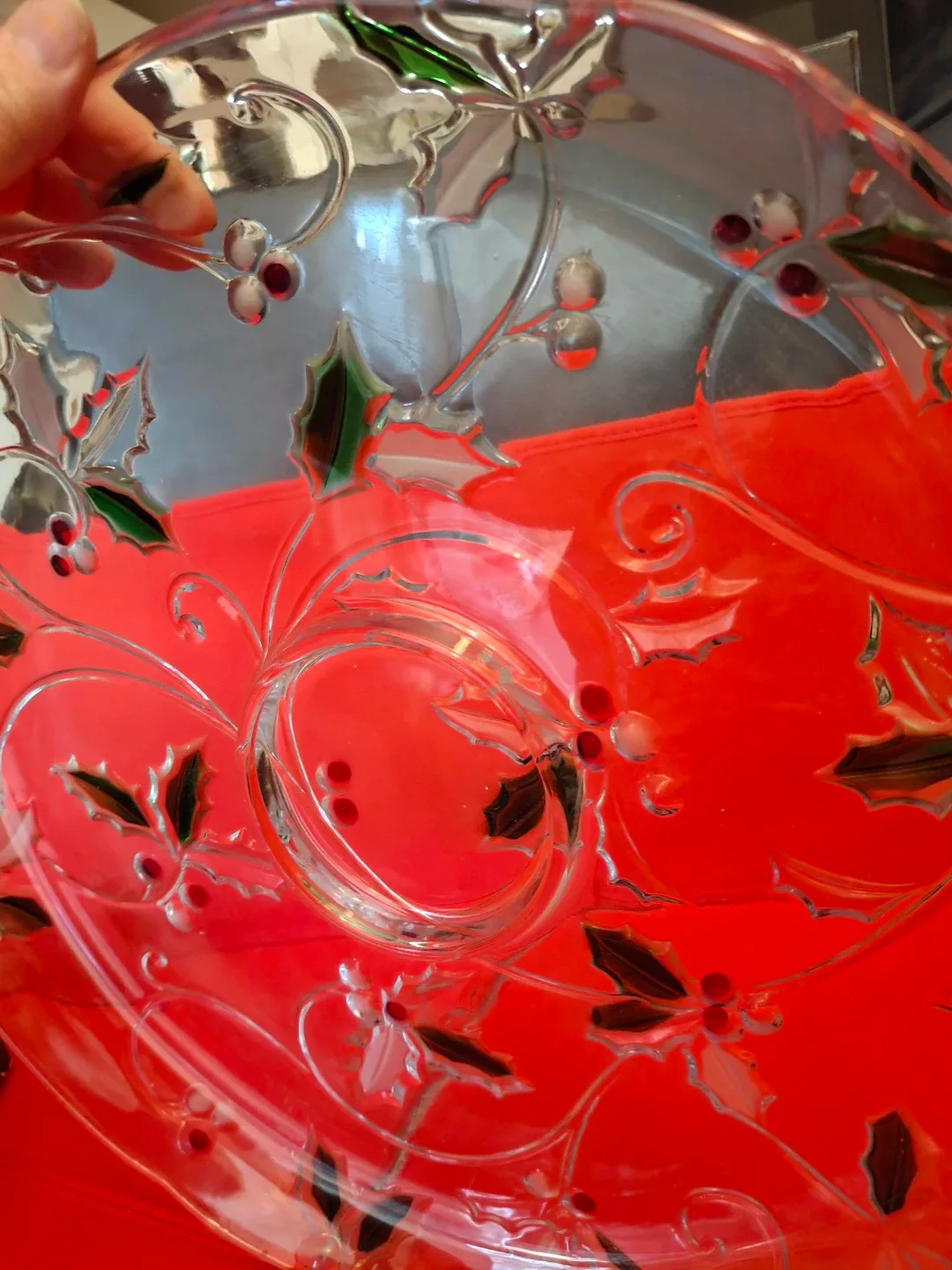 Mikasa Christmas Holly Glass Servin8g Platter image indicator(7)