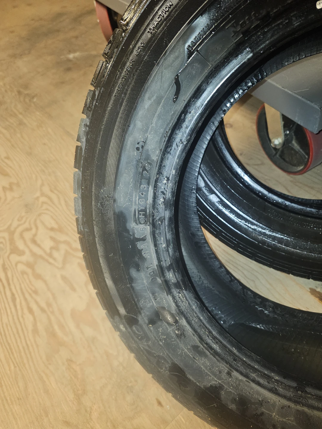 2X225/60R16 97T toyo all season Tires only 2 - photo 3