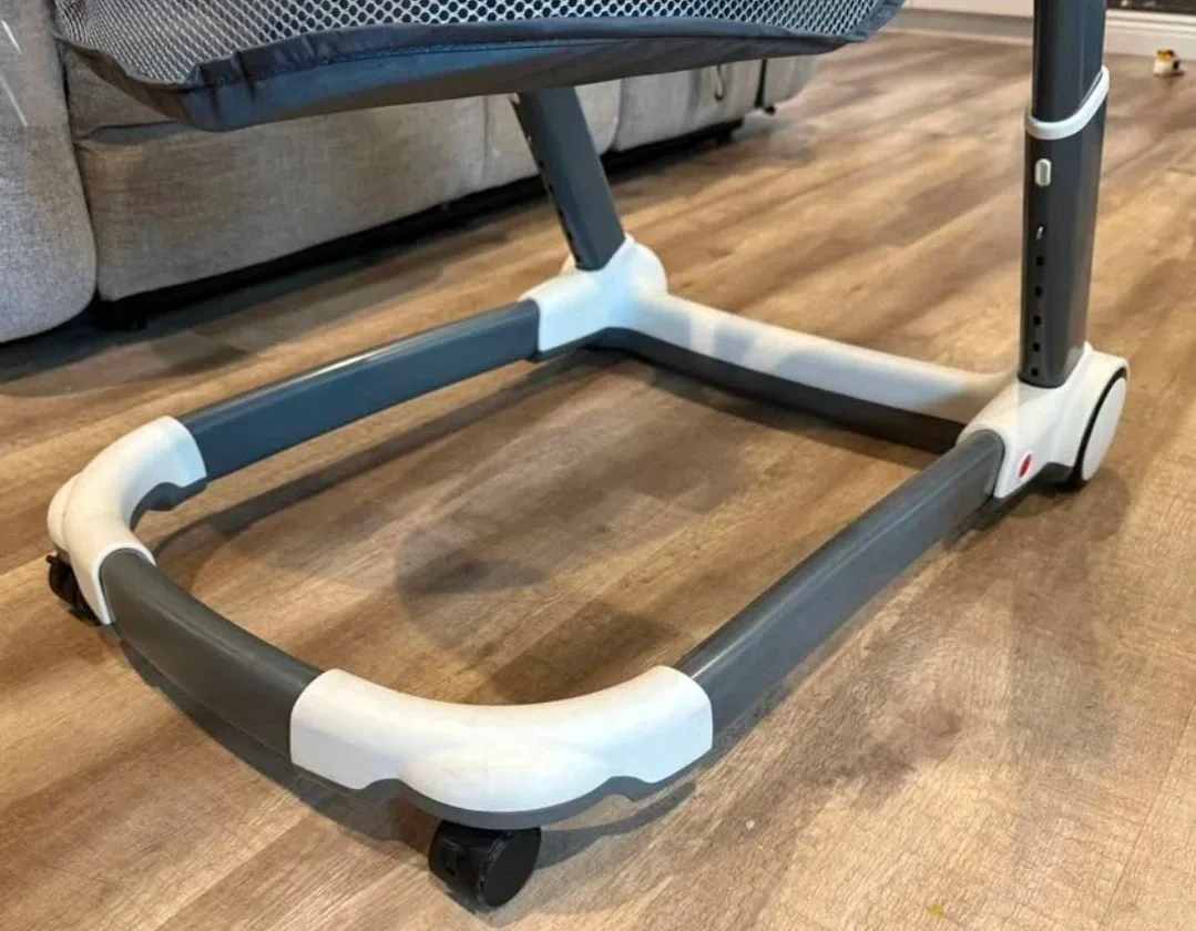 Graco  Convertible High Chair image indicator(7)